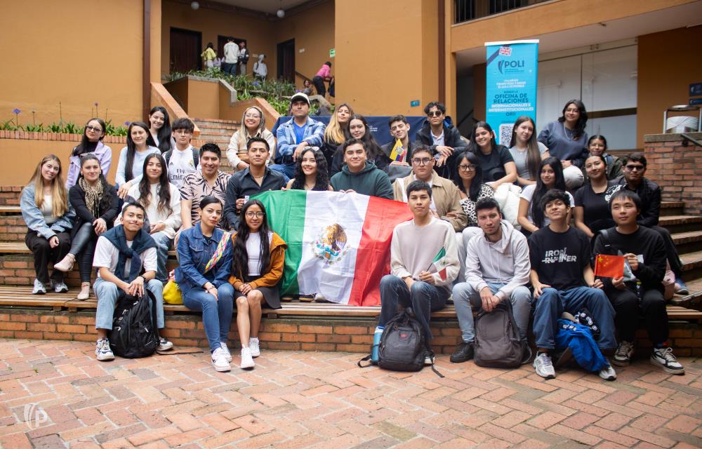 ¡Así vivimos el conversatorio con extranjeros 2025!