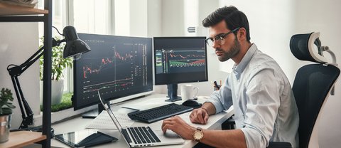 Cargos laborales relacionados a la carrera de Finanzas