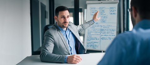 Comprende el proceso de diseñar la arquitectura de negocios globales
