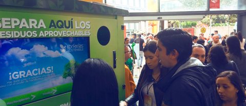 Con las máquinas, Te sirve incentiva el reciclaje en compañías y eventos sociales en los que se producen grandes cantidades de residuos